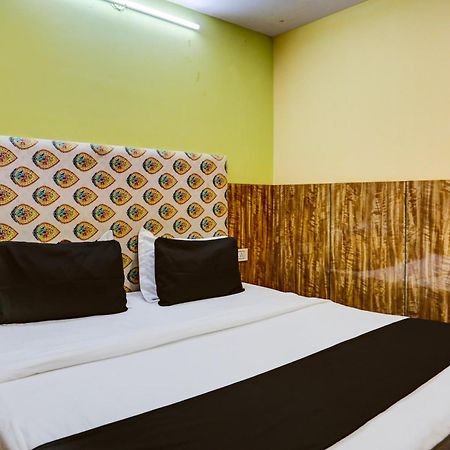 Hotel O Park View Delhi  Bagian luar foto