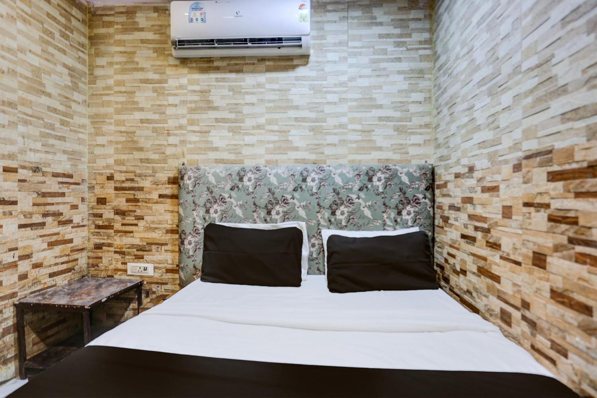 Hotel O Park View Delhi  Bagian luar foto