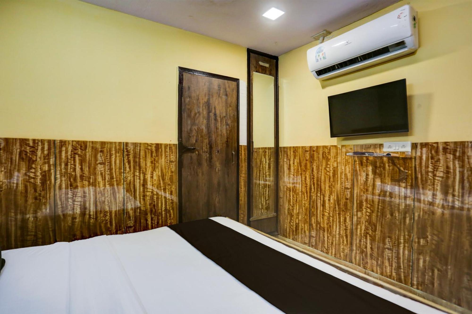 Hotel O Park View Delhi  Bagian luar foto