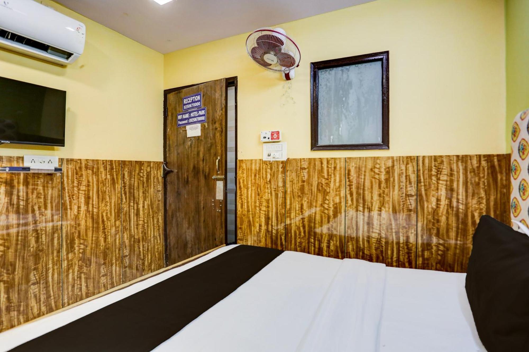Hotel O Park View Delhi  Bagian luar foto