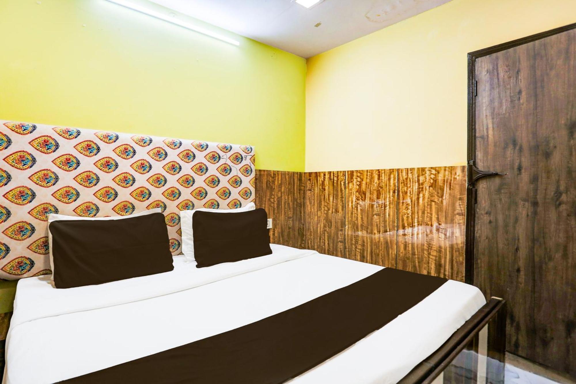 Hotel O Park View Delhi  Bagian luar foto