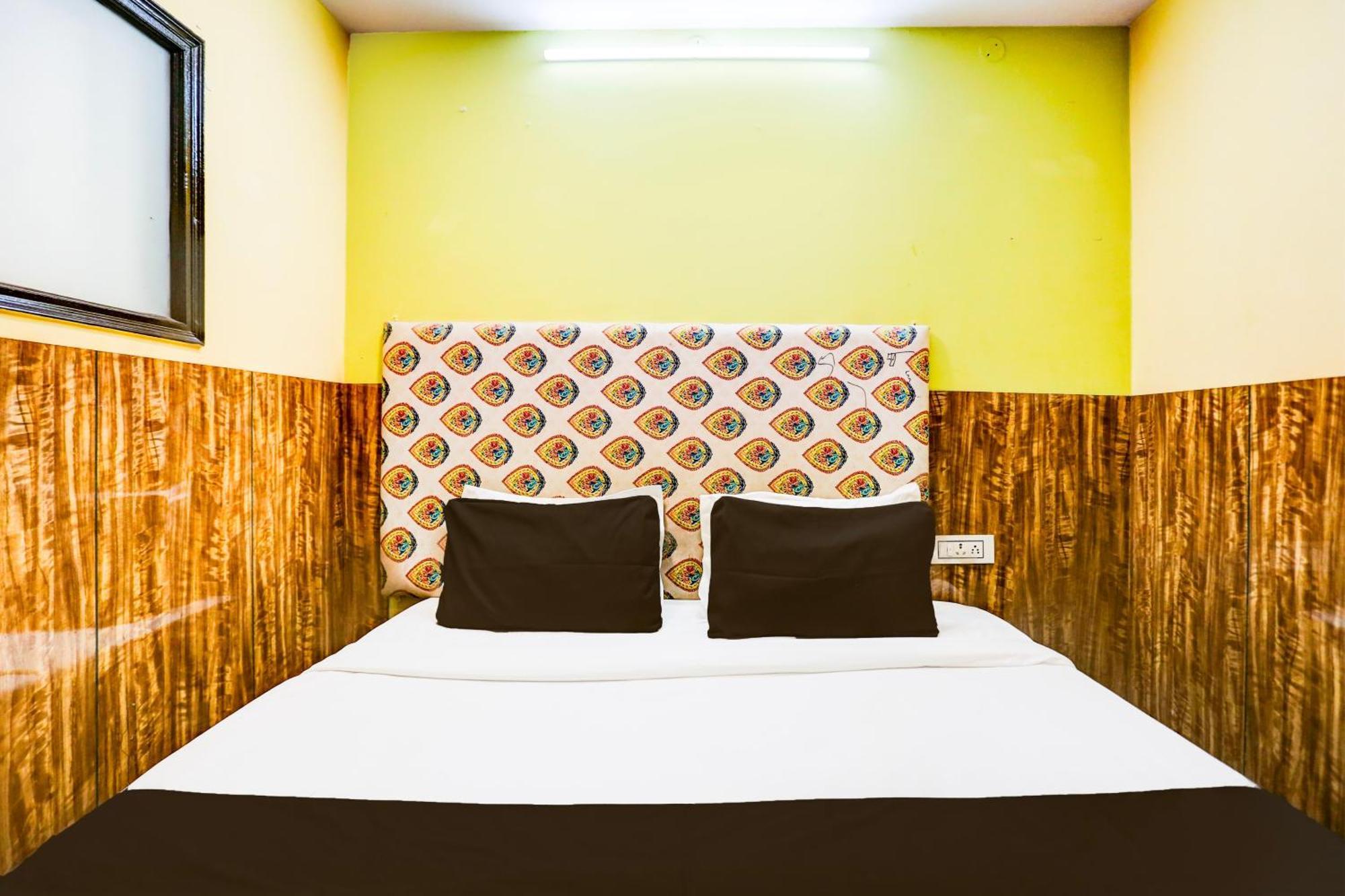 Hotel O Park View Delhi  Bagian luar foto