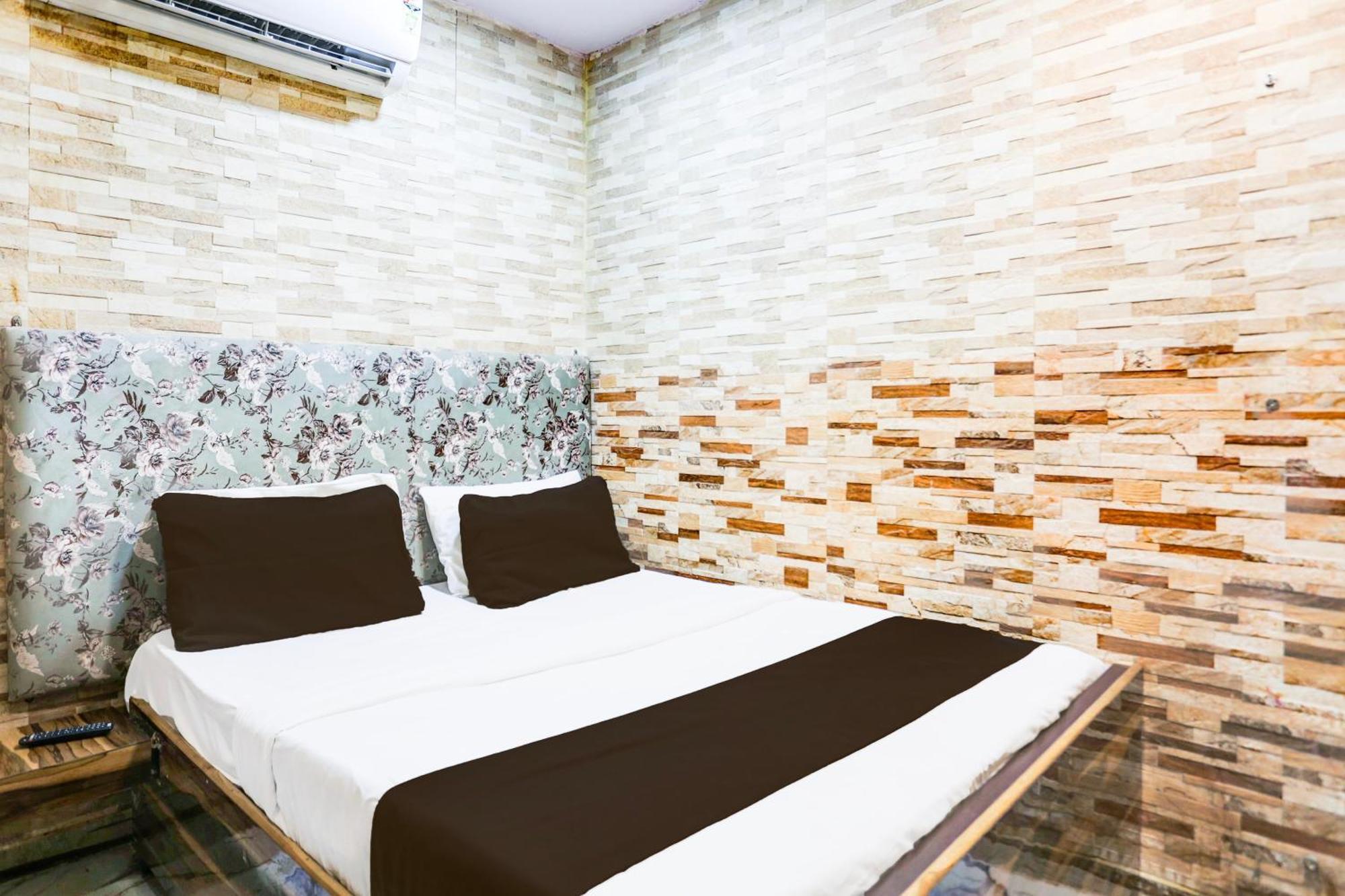 Hotel O Park View Delhi  Bagian luar foto
