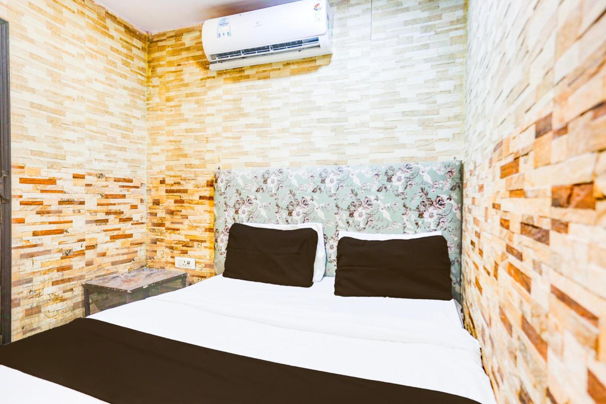 Hotel O Park View Delhi  Bagian luar foto