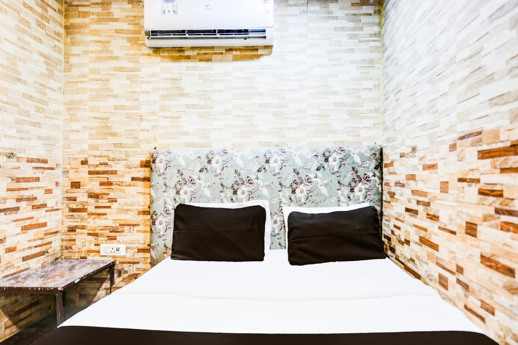 Hotel O Park View Delhi  Bagian luar foto